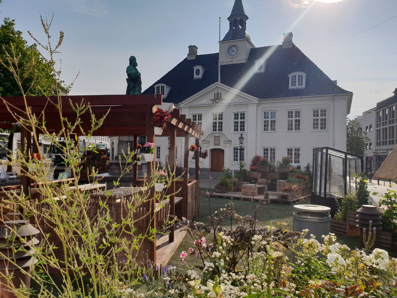 Rådhustorvet og rådhuset