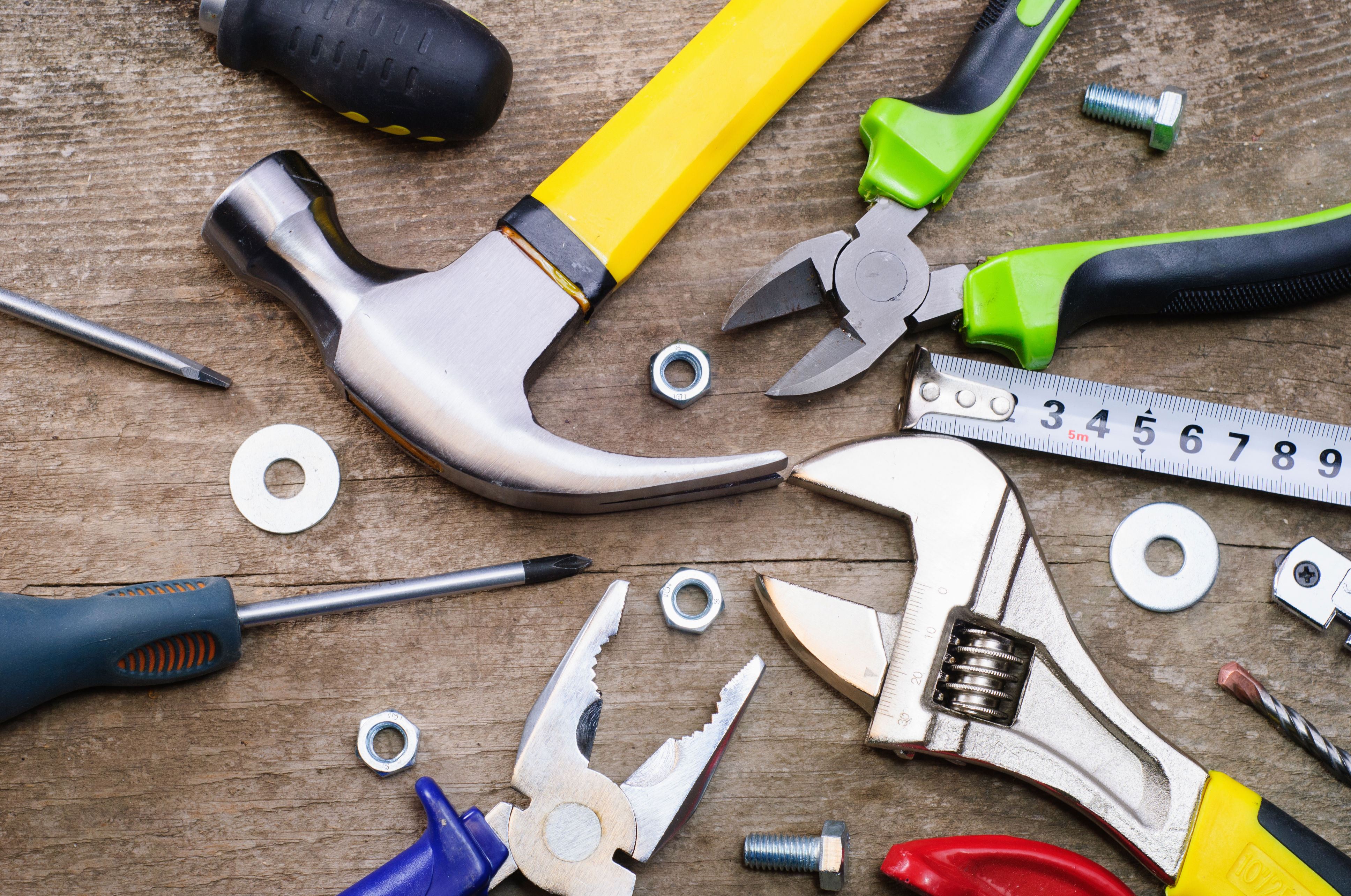 Værktøj på et bord