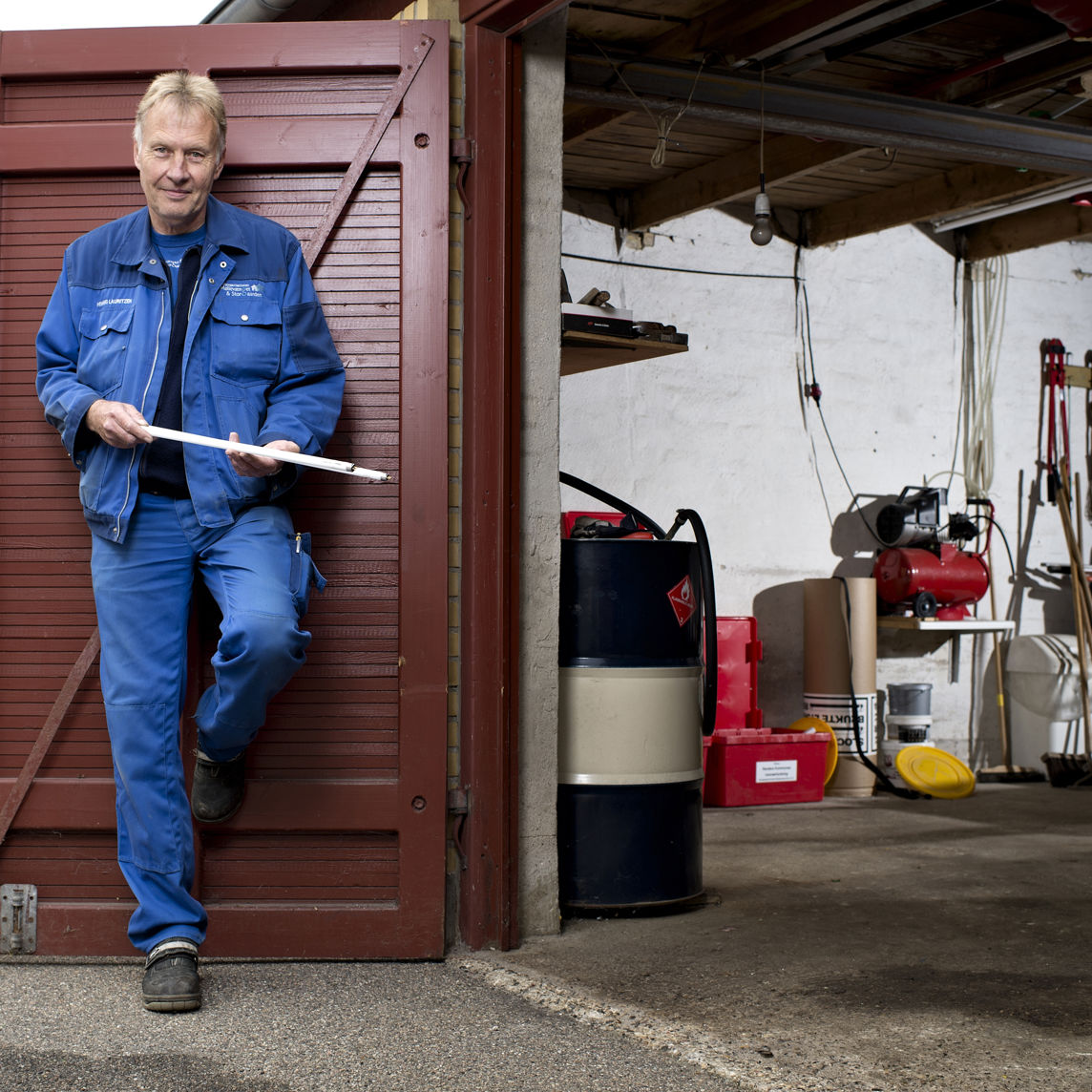 Pedel med lysstofrør