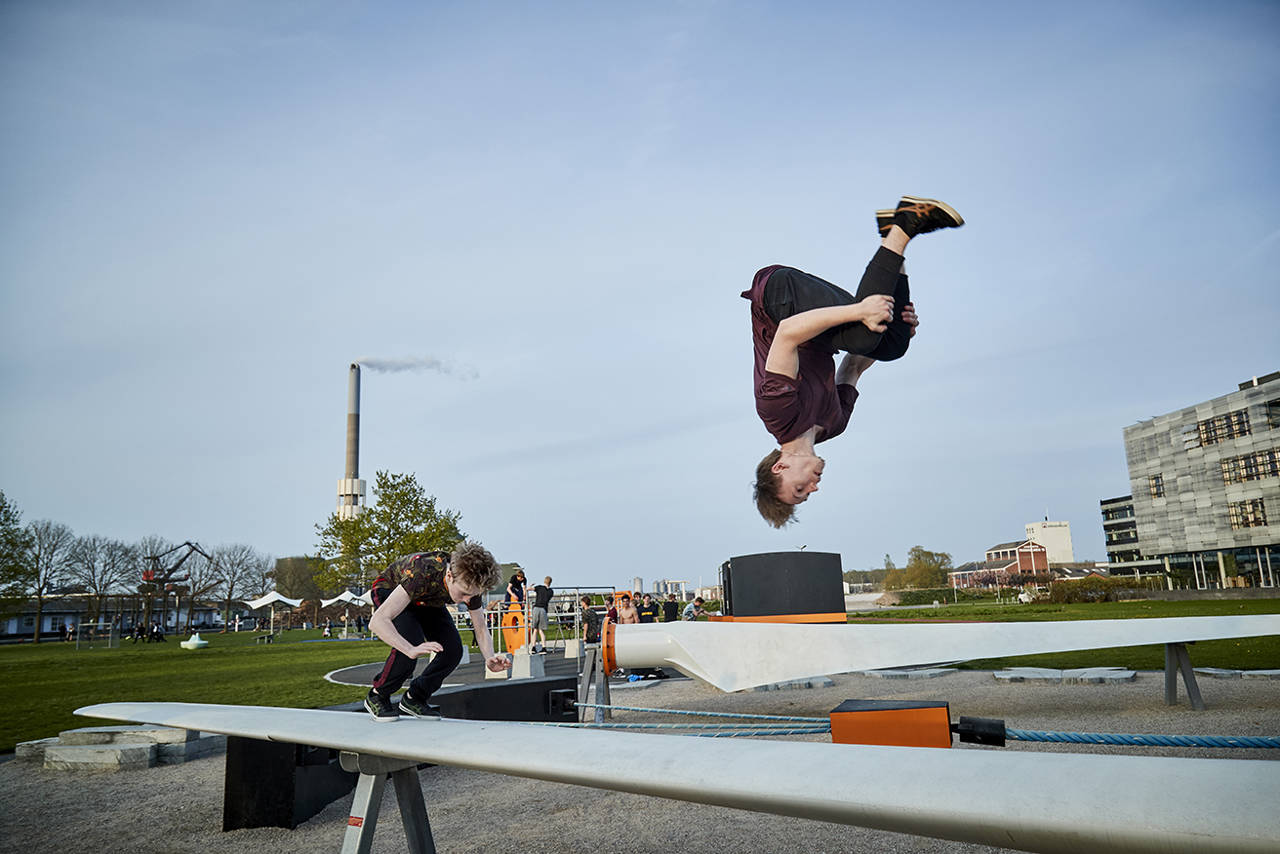 Parkourudøvere på Randers Industri Parkour