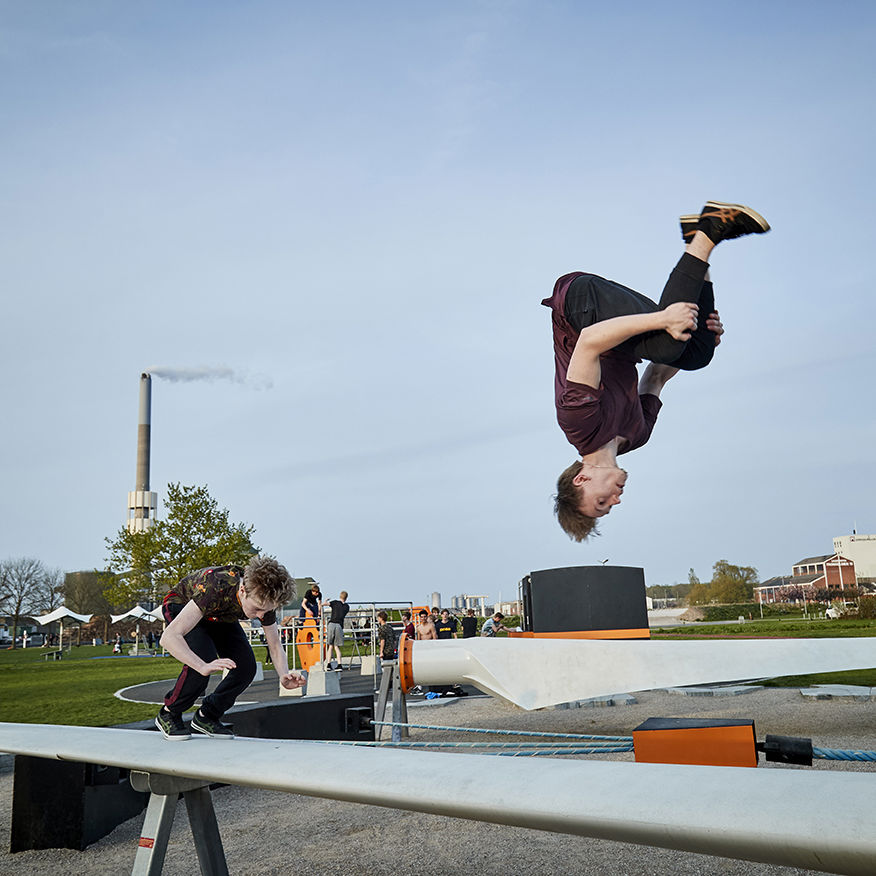 Parkourudøvere på Randers Industri Parkour