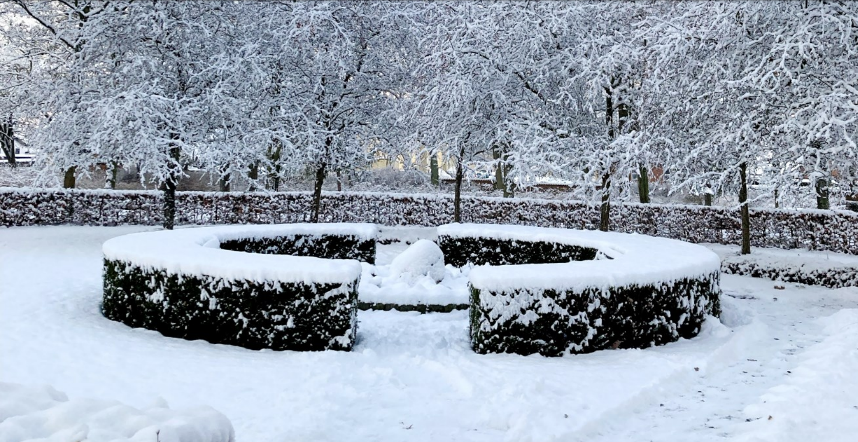 Nordre Kirkegård urne- og kistemindeplæne