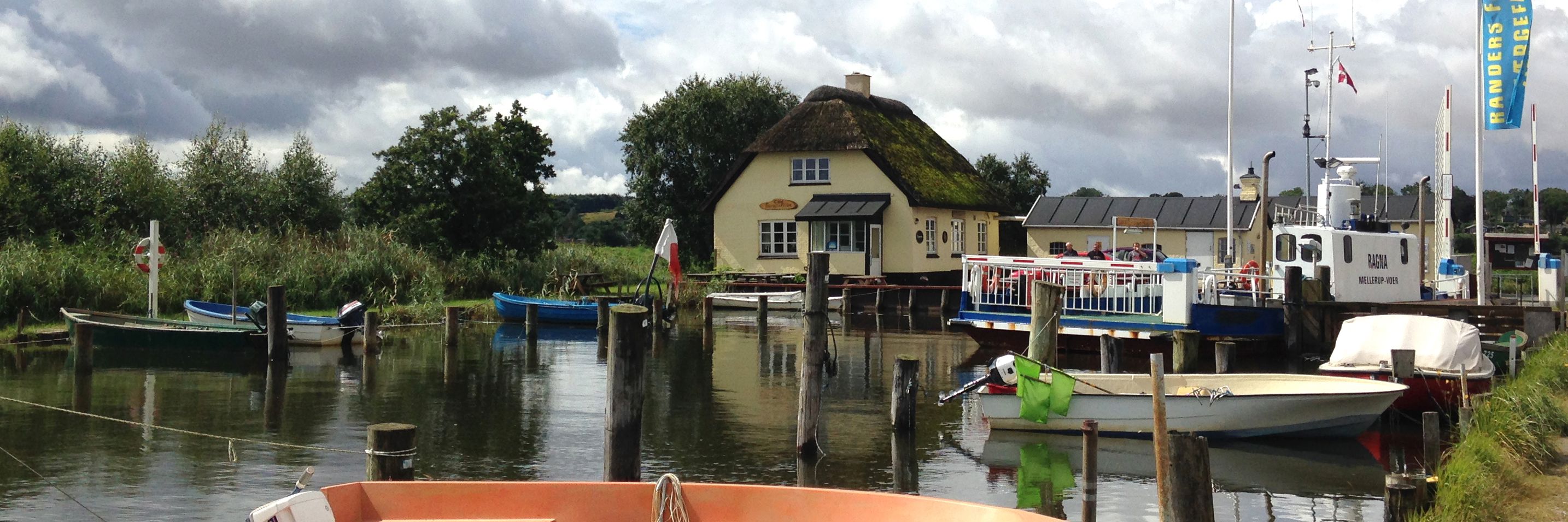 Ragna og færgestedet i Mellerup